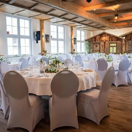 Wirtshaus Zum Lowen 3* Steinenbronn