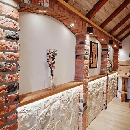 Wirtshaus Zum Lowen Inn 3*
