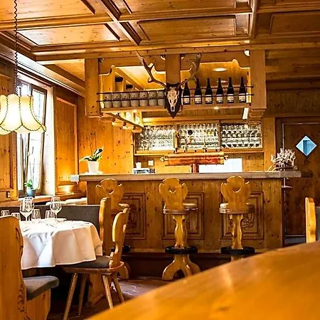 بيت ريفي Wirtshaus Zum Loewen 3*
