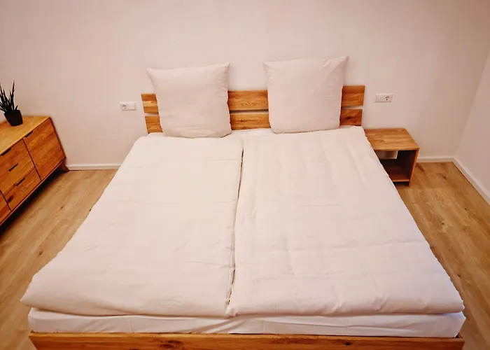 Wirtshaus Zum Lowen 3* Steinenbronn