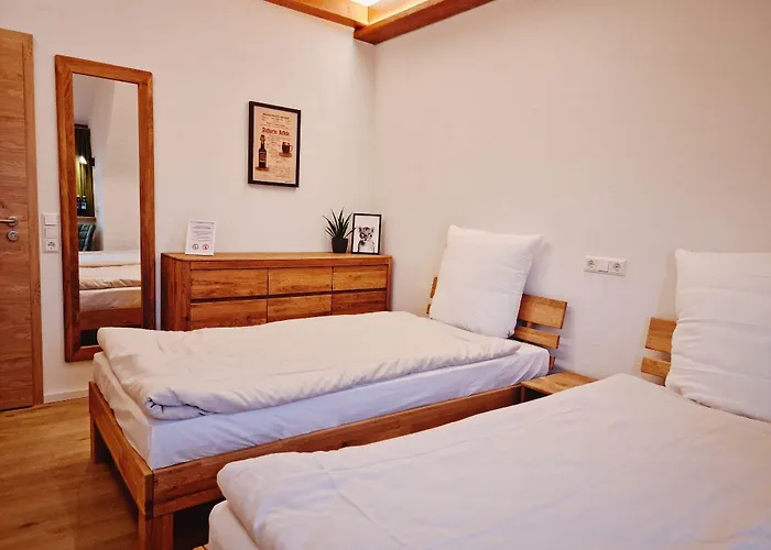 Πανδοχείο Wirtshaus Zum Lowen 3*